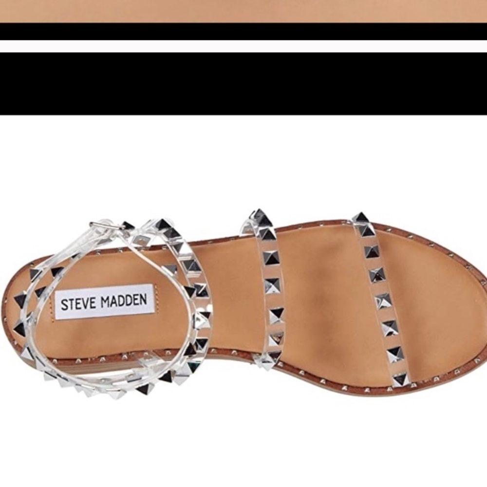 ISO STEVE MADDEN TRAVEL SANDAL